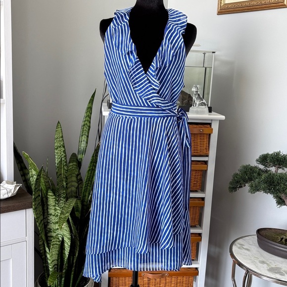 Lauren Ralph Lauren Dresses & Skirts - Lauren Ralph Lauren Striped Asymmetrical Dress in Blue and White